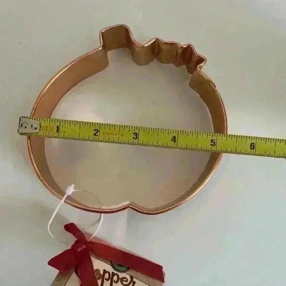 Wilton Copper Cookie Cutter Pumpkin - Picture 8 of 8